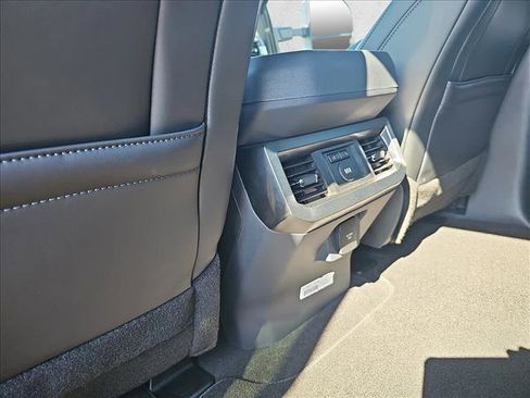 New 2026 Ford F250 Platinum image 11