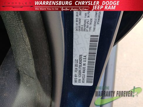Used 2020 RAM 1500 Laramie AWD/4WD image 11