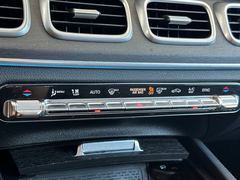 Used 2021 Mercedes-Benz GLE 350 4MATIC image 27