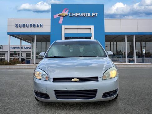 Used 2007 Chevrolet Impala LT FWD image 2