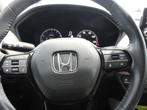 Used 2024 Honda HR-V EX-L image 12