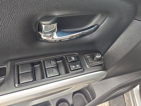 Used 2018 Nissan Titan PRO-4X AWD/4WD image 17