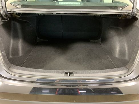 Used 2023 Toyota Corolla LE image 13