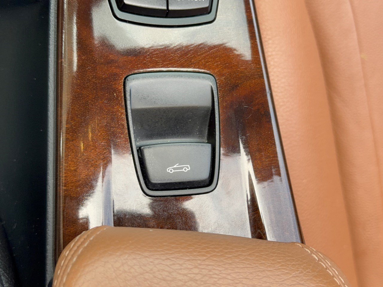 Used 2015 BMW 428i Convertible RWD image 27