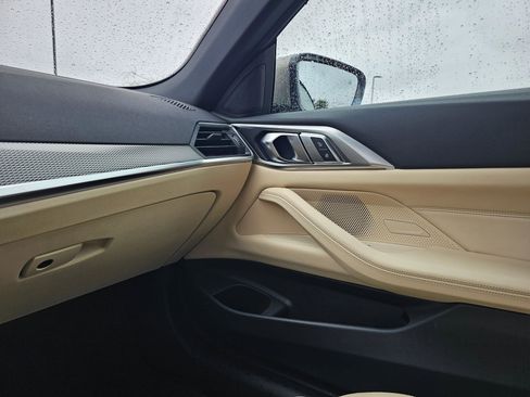 Used 2021 BMW M440i Convertible w/ Premium Package image 23