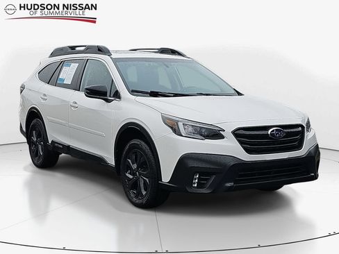 Used 2020 Subaru Outback Onyx Edition XT w/ Popular Package #2 image 1