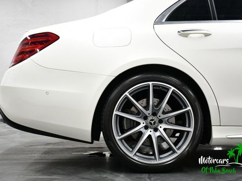 Used 2019 Mercedes-Benz S 560 Sedan image 20