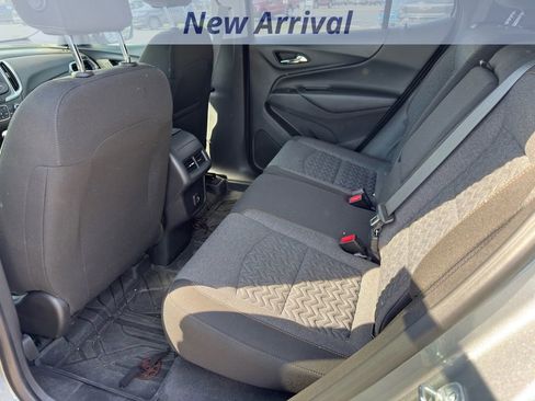 Used 2023 Chevrolet Equinox LT FWD image 11