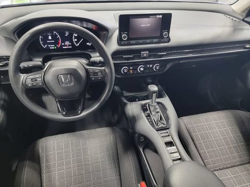 Certified 2023 Honda HR-V LX image 29