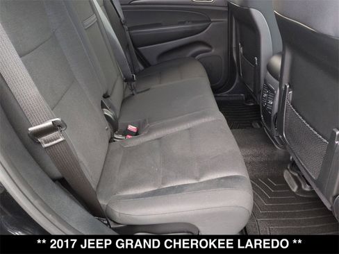 Used 2017 Jeep Grand Cherokee Laredo w/ Quick Order Package 23E image 26