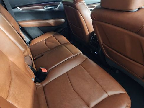 Used 2024 Cadillac XT5 Premium Luxury w/ Technology Package FWD image 32