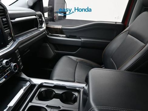 Used 2025 Ford F250 Lariat w/ Black Appearance Package AWD/4WD image 13