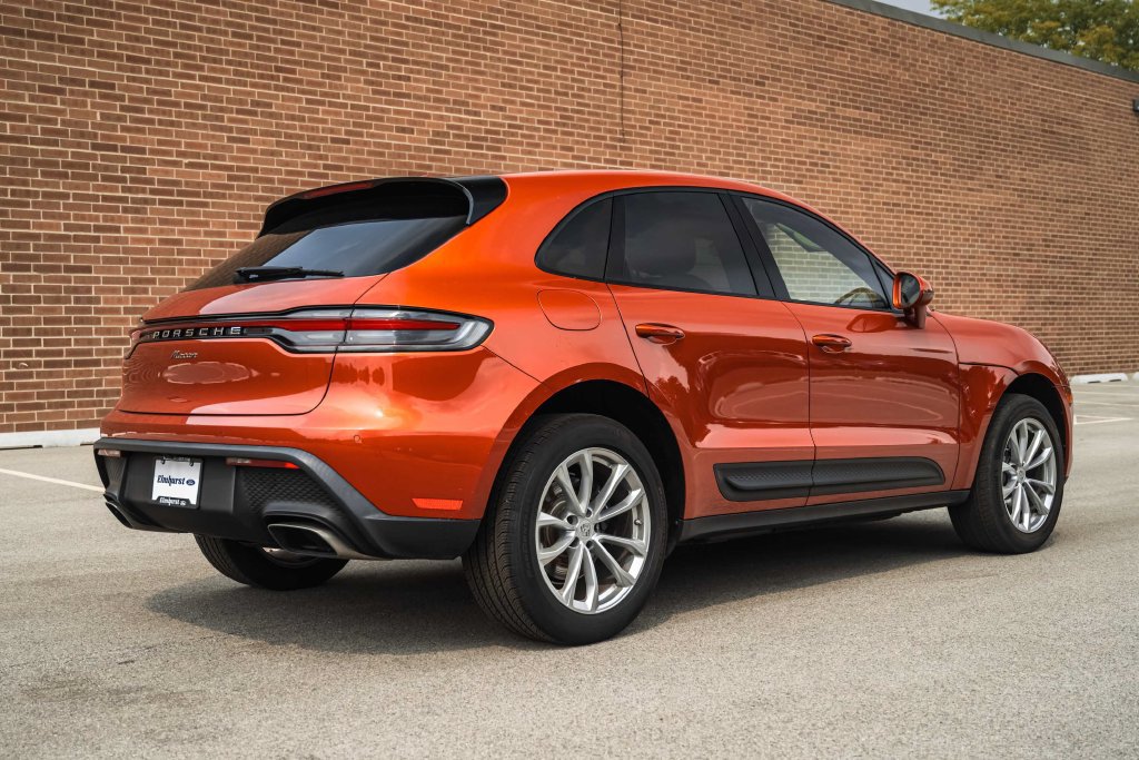 Used 2023 Porsche Macan AWD/4WD image 6