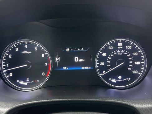 Used 2015 Hyundai Genesis 3.8 AWD/4WD image 7