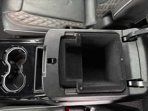 Used 2024 Jeep Grand Cherokee L Summit image 29