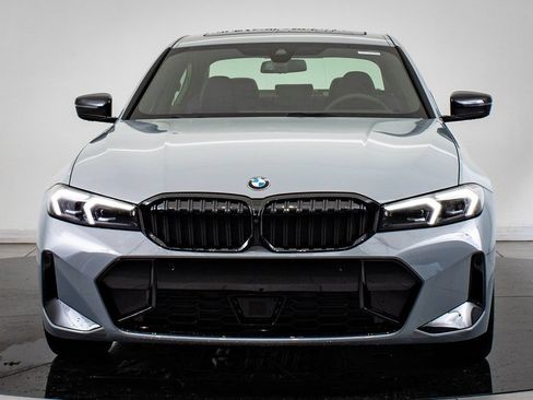 Used 2025 BMW 330i xDrive Sedan w/ M Sport Package AWD/4WD image 2