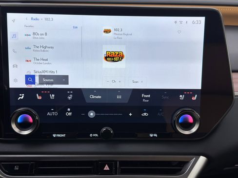 Used 2025 Lexus RX 350 Premium image 28