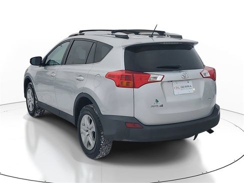Used 2013 Toyota RAV4 LE image 3