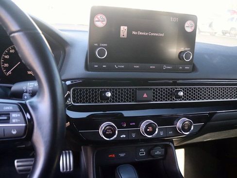 Used 2024 Honda Civic Sport image 17