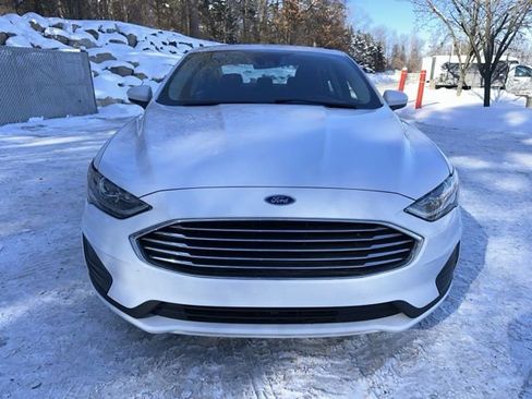 Used 2020 Ford Fusion SE image 8
