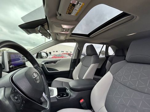 Certified 2023 Toyota RAV4 XLE w/ Convenience Package image 12