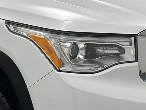 Used 2019 GMC Acadia SLT image 19