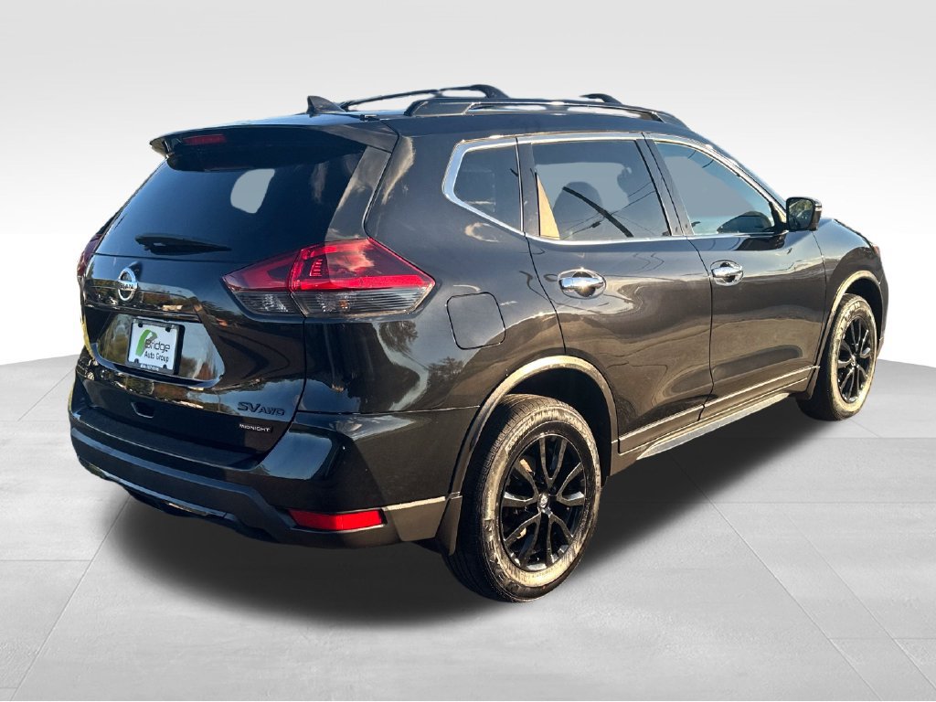Used 2018 Nissan Rogue SV w/ Premium Package AWD/4WD image 6