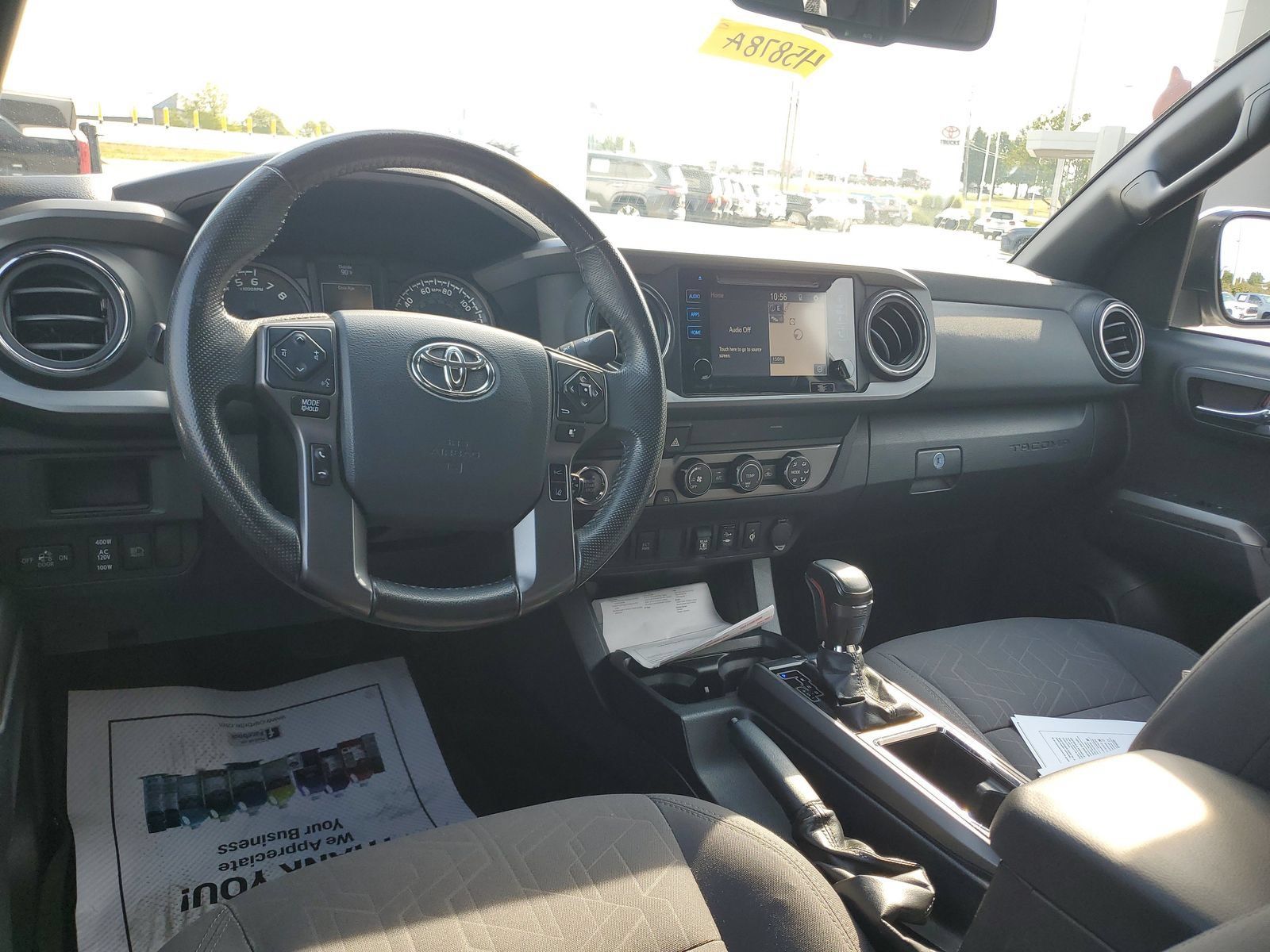 Used 2019 Toyota Tacoma TRD Off-Road AWD/4WD image 9