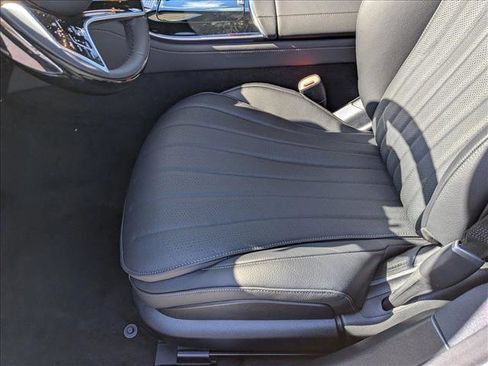 New 2026 Mercedes-Benz S 500 4MATIC image 4