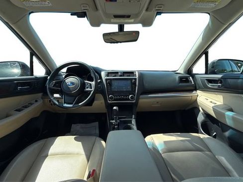 Used 2019 Subaru Outback 2.5i Limited AWD/4WD image 22
