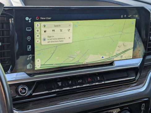 Used 2024 Chevrolet Silverado 2500 LT image 13