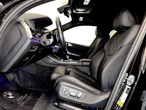 Certified 2023 BMW X5 xDrive40i w/ Premium Package image 9
