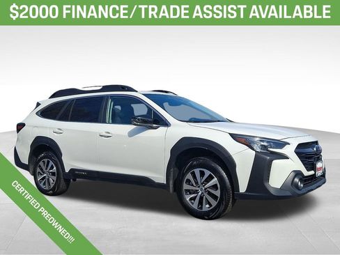 Used 2025 Subaru Outback Premium AWD/4WD image 1