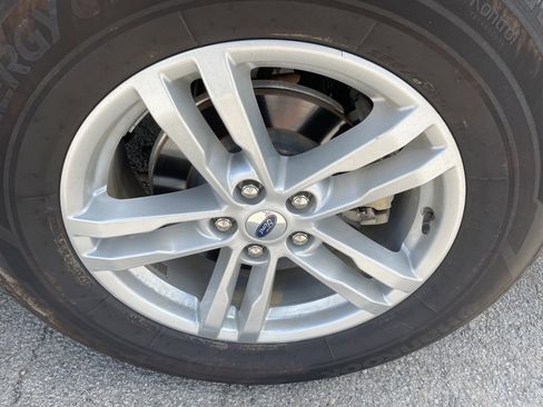 Certified 2023 Ford Explorer XLT w/ Equipment Group 202A image 8