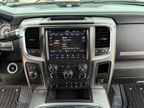 Used 2018 RAM 2500 Limited AWD/4WD image 19