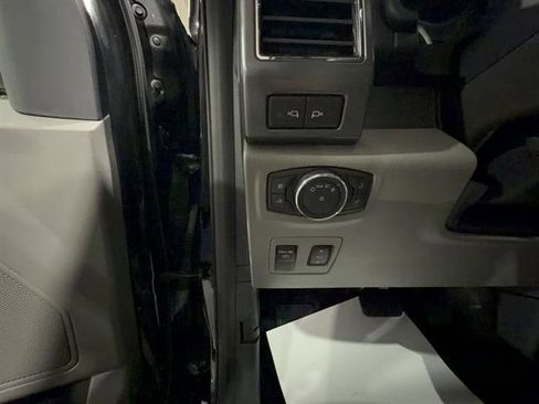 Used 2018 Ford F150 XLT w/ Equipment Group 302A Luxury RWD image 13