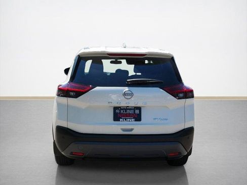 Certified 2023 Nissan Rogue SV AWD/4WD image 4