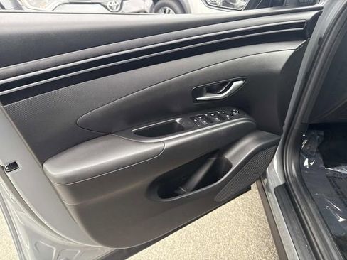 Certified 2024 Hyundai Tucson SE image 19