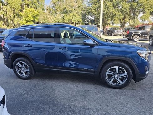 Used 2021 GMC Terrain SLT image 7