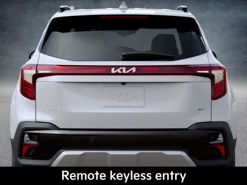 New 2026 Kia Seltos SX AWD/4WD image 15