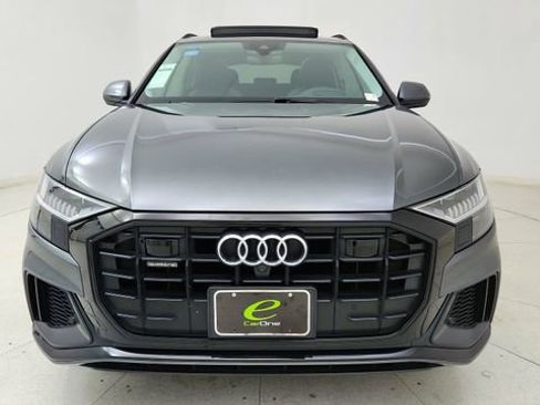 Used 2020 Audi Q8 Prestige w/ Prestige Package image 2