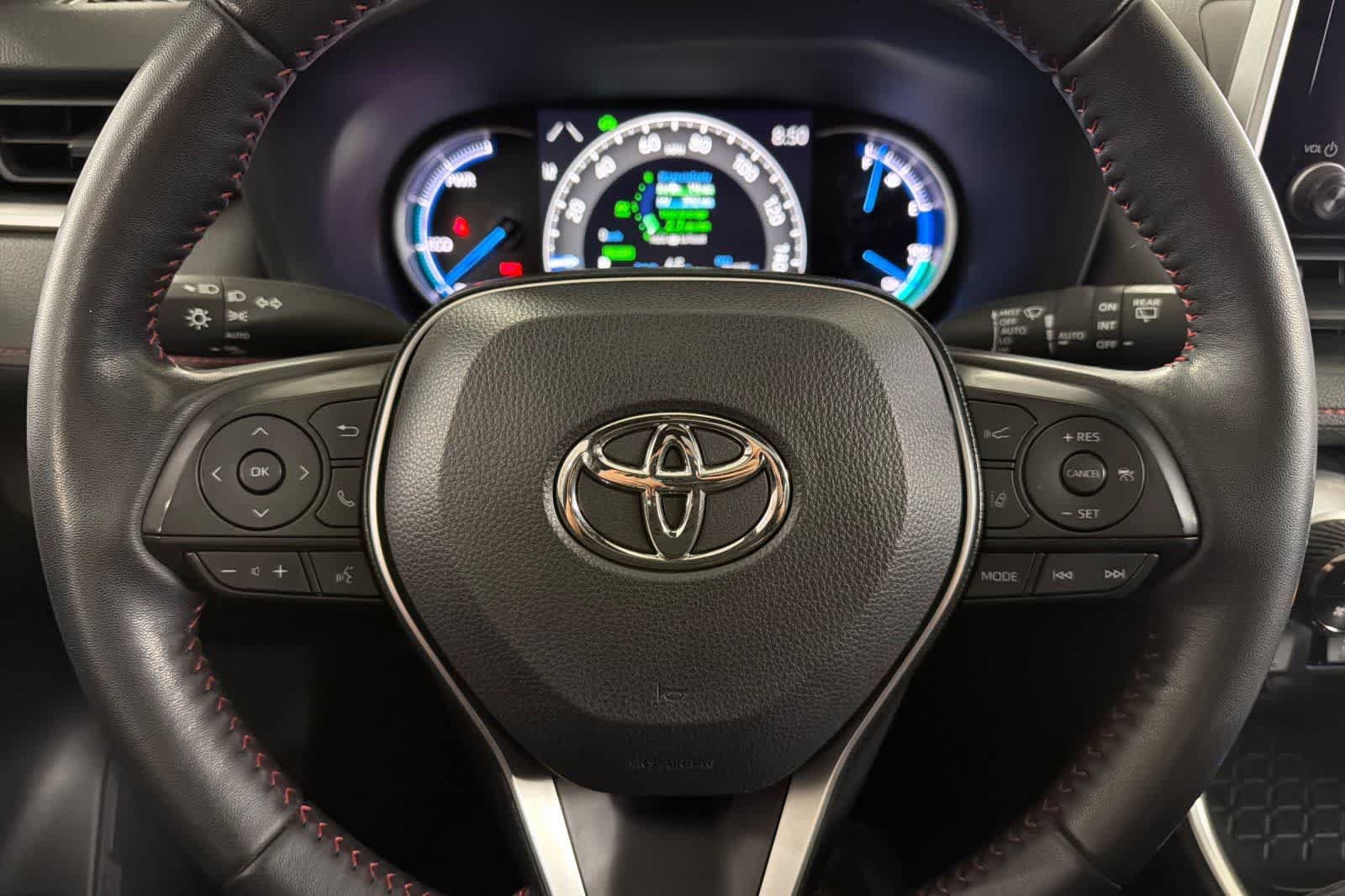 Used 2024 Toyota RAV4 SE w/ Weather & Moonroof Package AWD/4WD image 23
