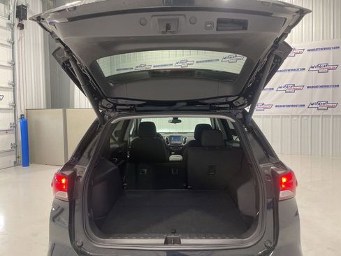 Used 2024 Chevrolet Equinox LT image 34