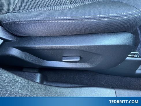 Used 2019 Ford Explorer XLT image 22