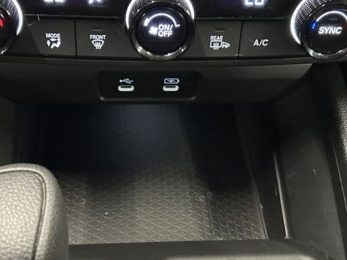 Used 2024 Honda Accord EX image 31
