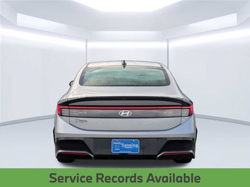 Used 2025 Hyundai Sonata SEL FWD image 5