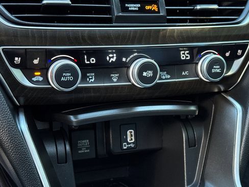Used 2019 Honda Accord Touring image 20