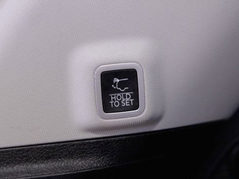 Used 2023 Jeep Grand Cherokee 30th Anniversary image 22