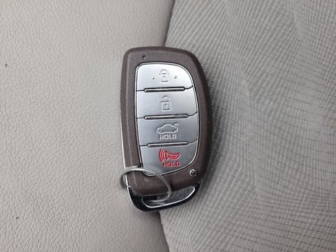 Used 2016 Hyundai Sonata Sport w/ Option Group 02 FWD image 32