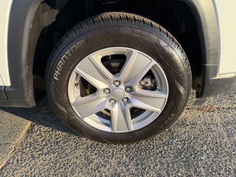 Used 2022 Jeep Compass Latitude w/ Convenience Group image 17